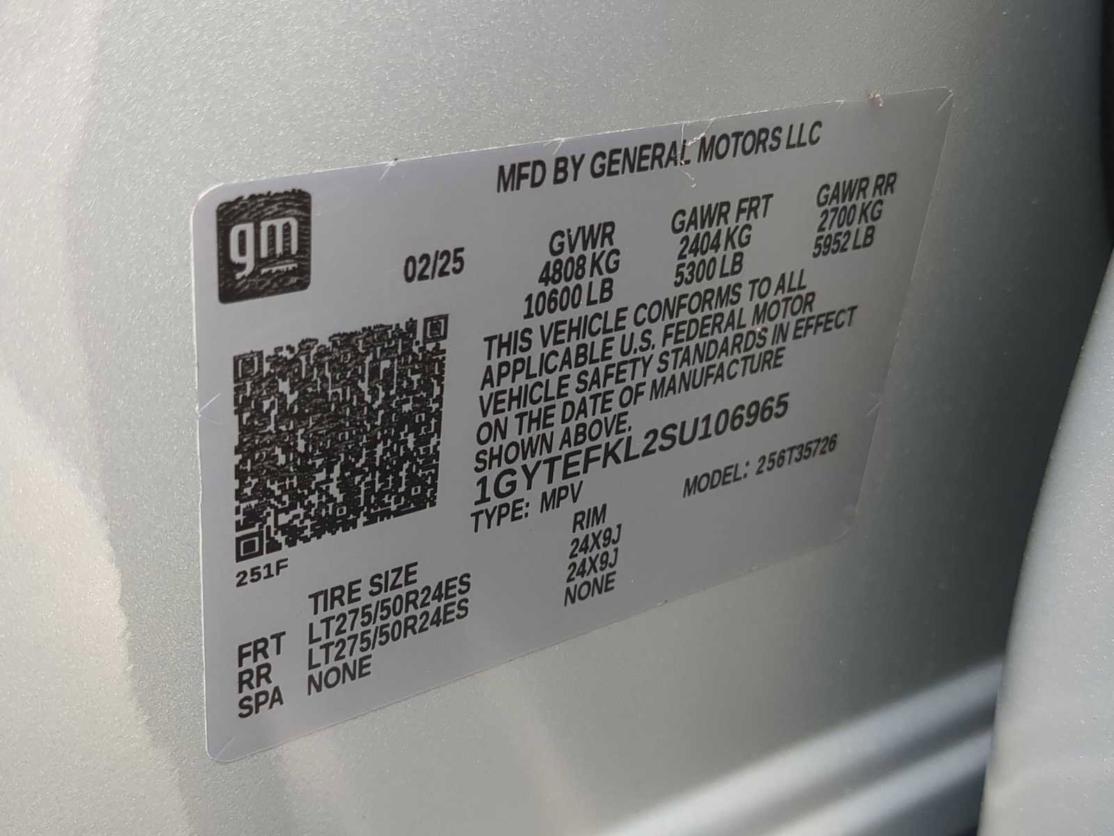 New 2025 Cadillac Escalade IQ Sport 2 image 30