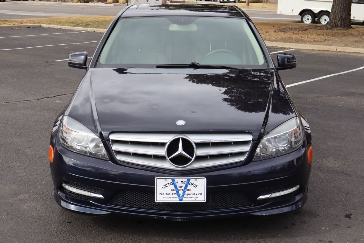 Used 2011 Mercedes-Benz C 300 4MATIC Sedan image 12