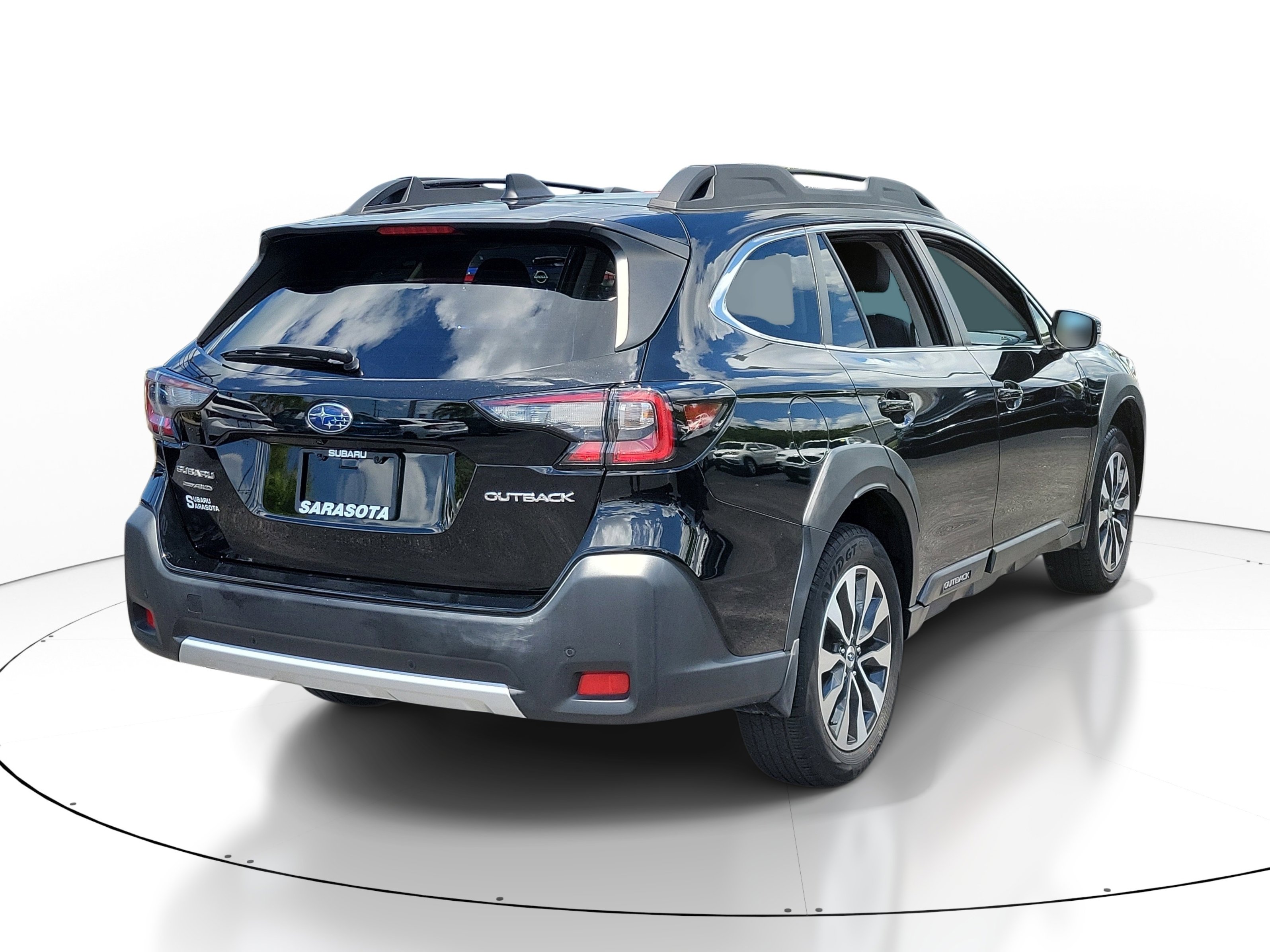 Used 2024 Subaru Outback Limited AWD/4WD image 6
