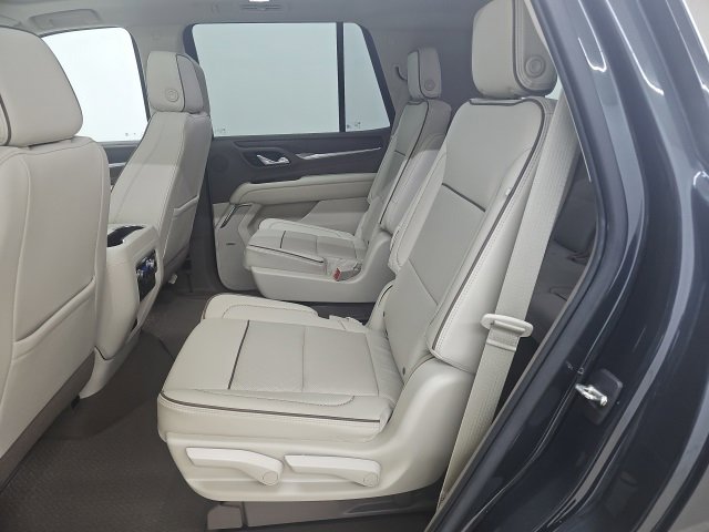 Used 2021 GMC Yukon Denali w/ Denali Premium Package image 7