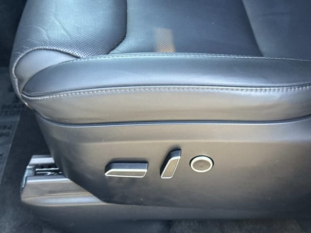 Used 2024 Tesla Model X AWD/4WD image 19