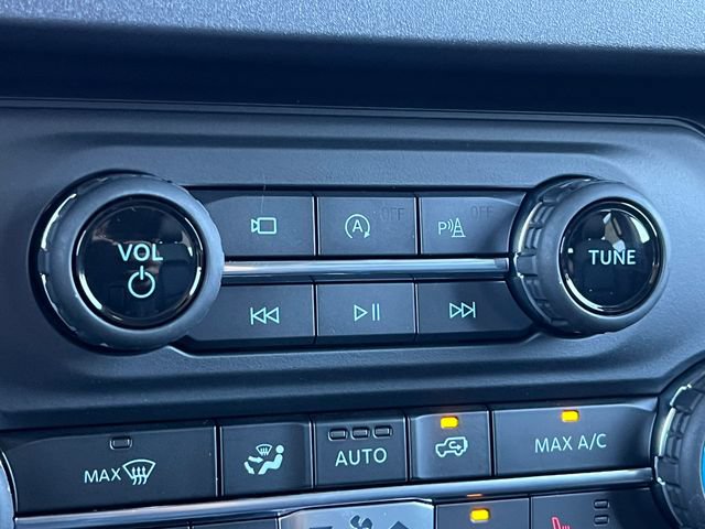 New 2026 Ford Bronco Badlands AWD/4WD image 26