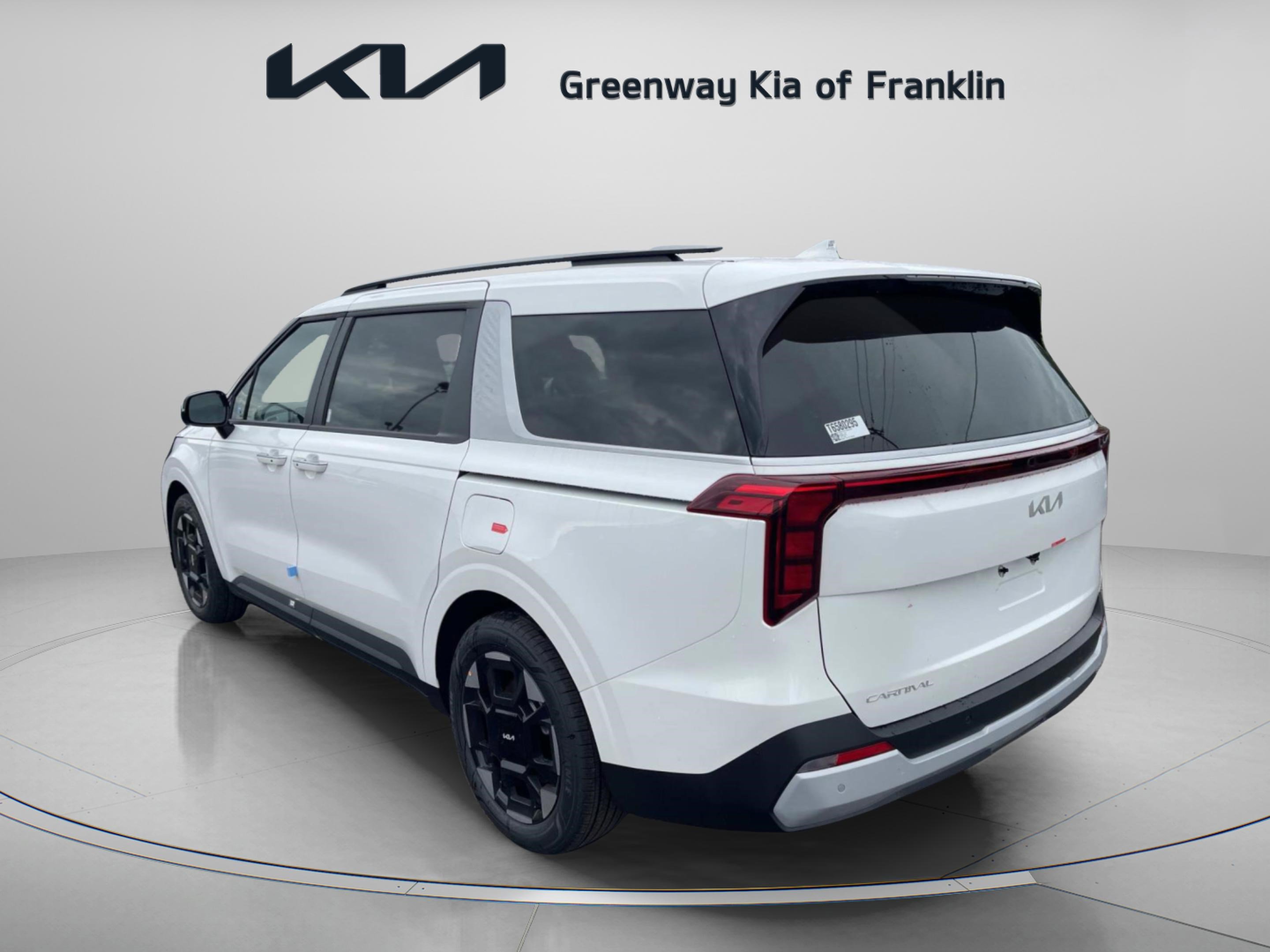 New 2026 Kia Carnival EX image 5