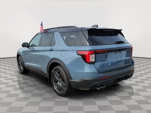 Certified 2025 Ford Explorer ST AWD/4WD image 3