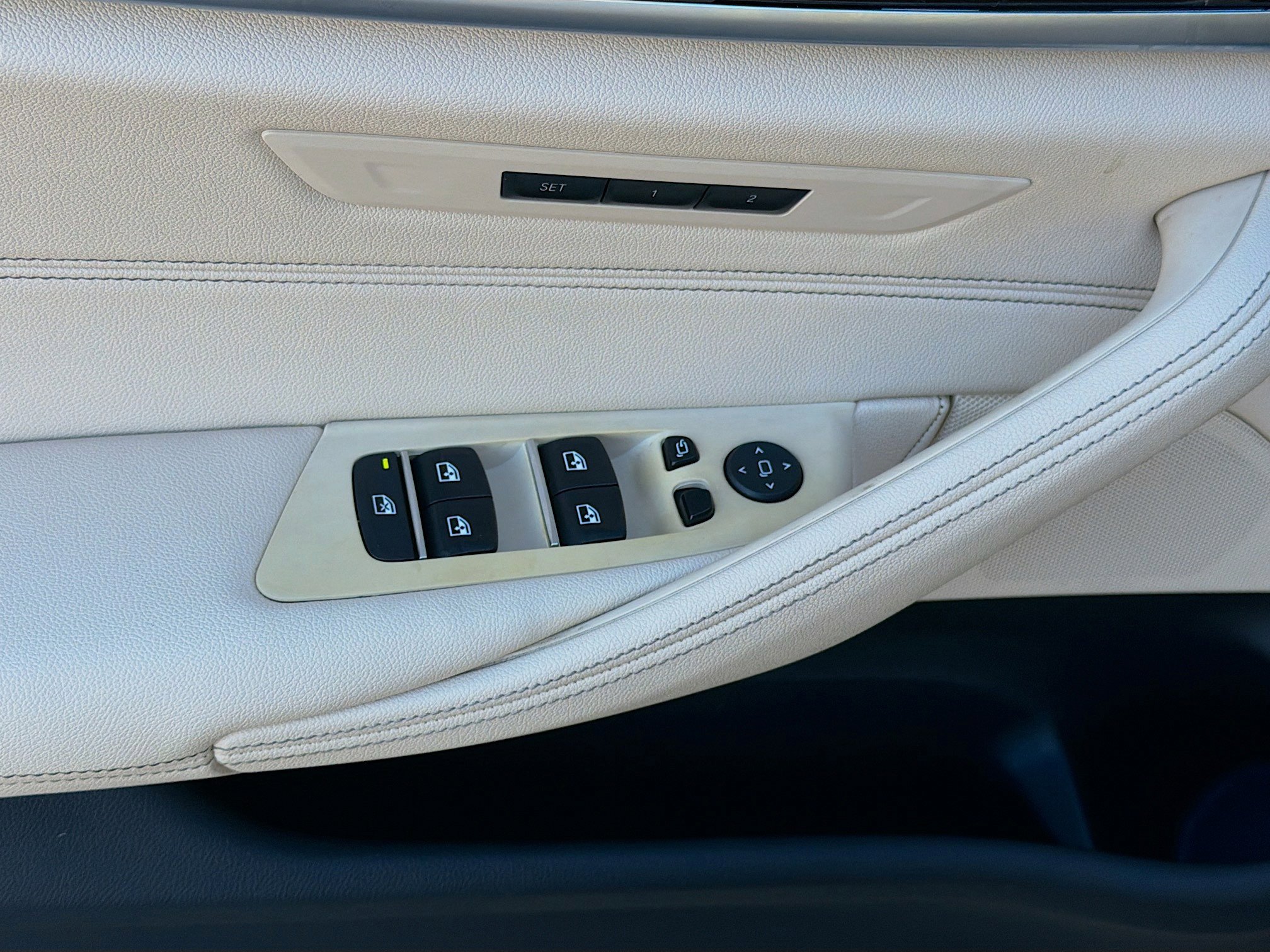 Used 2023 BMW 530i image 23