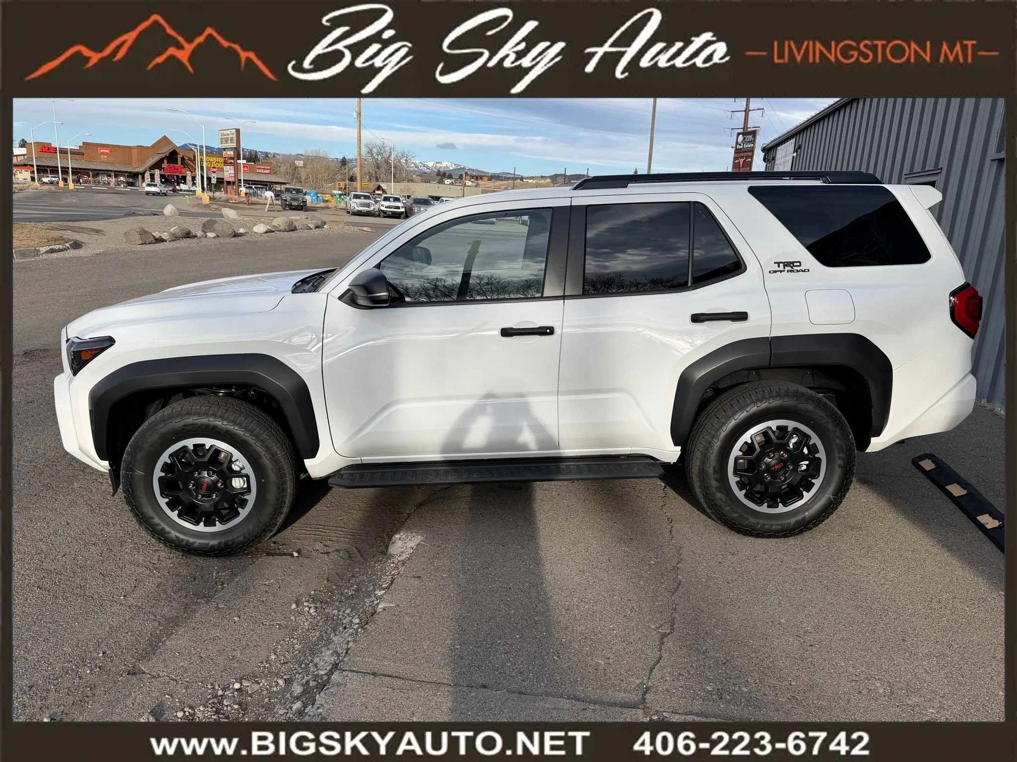Used 2025 Toyota 4Runner 4WD image 4