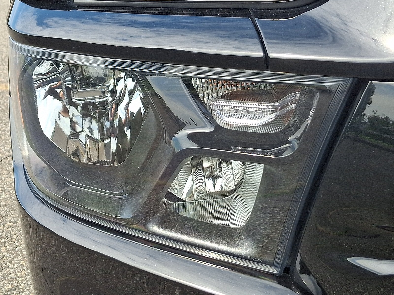 Certified 2024 RAM 1500 Big Horn AWD/4WD image 9