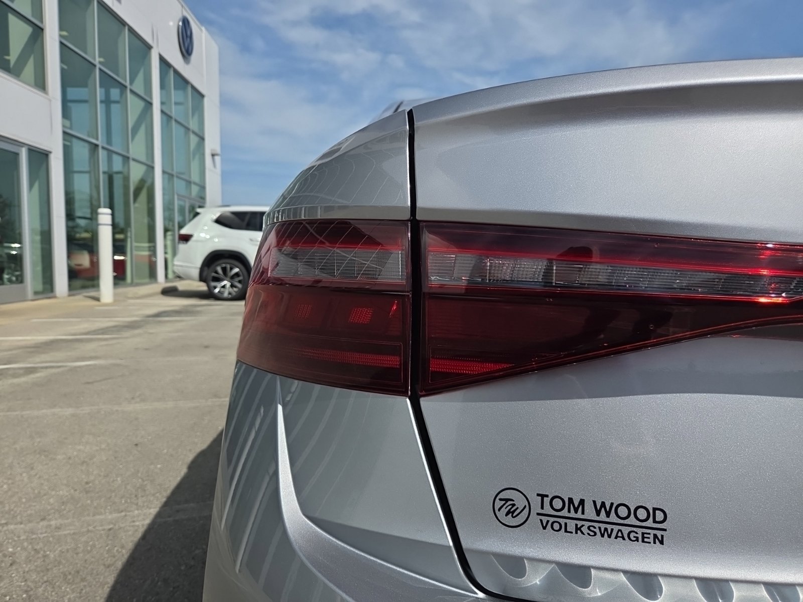 New 2027 Volkswagen Jetta SE FWD image 6