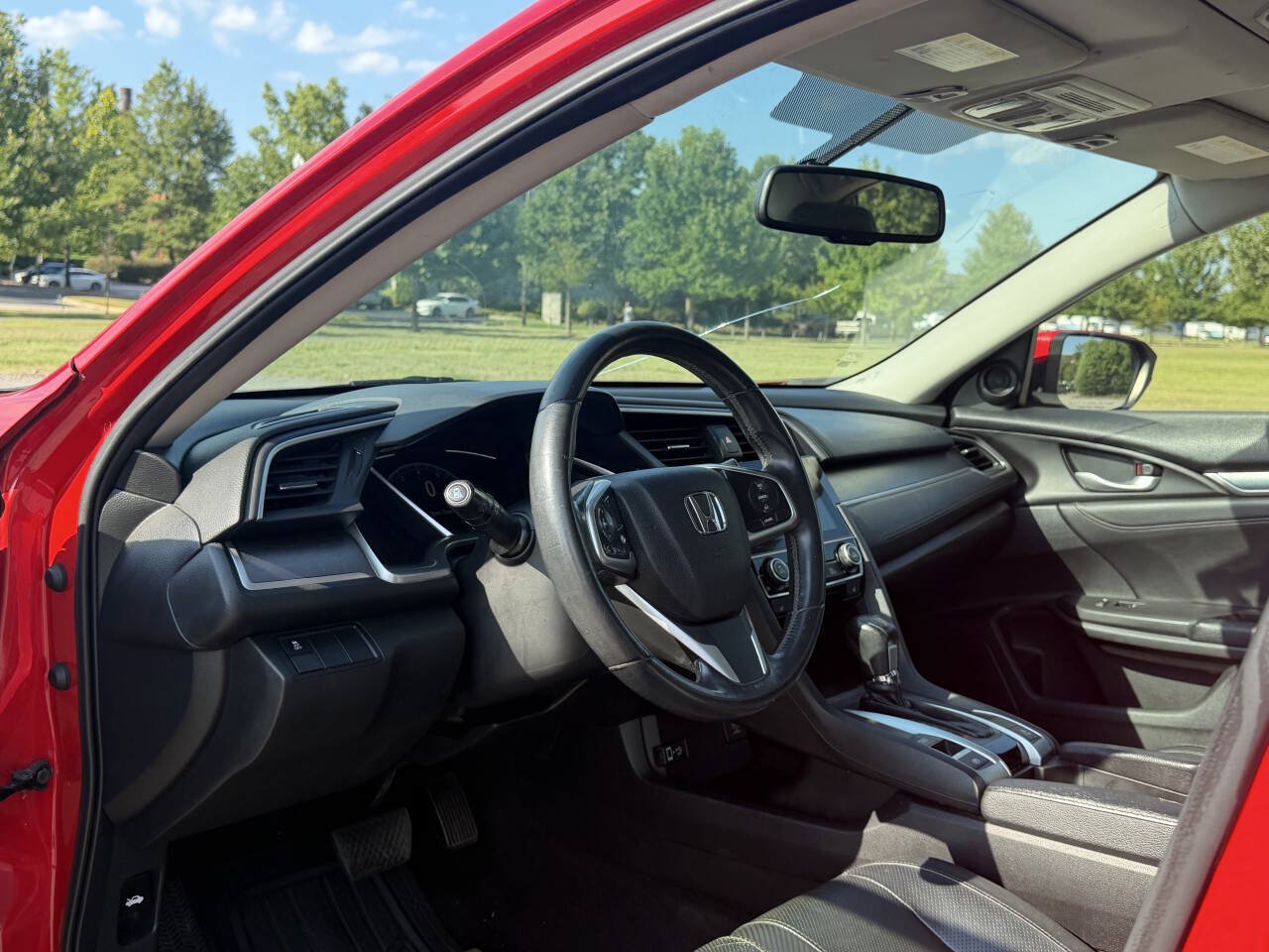 Used 2018 Honda Civic EX-L image 28