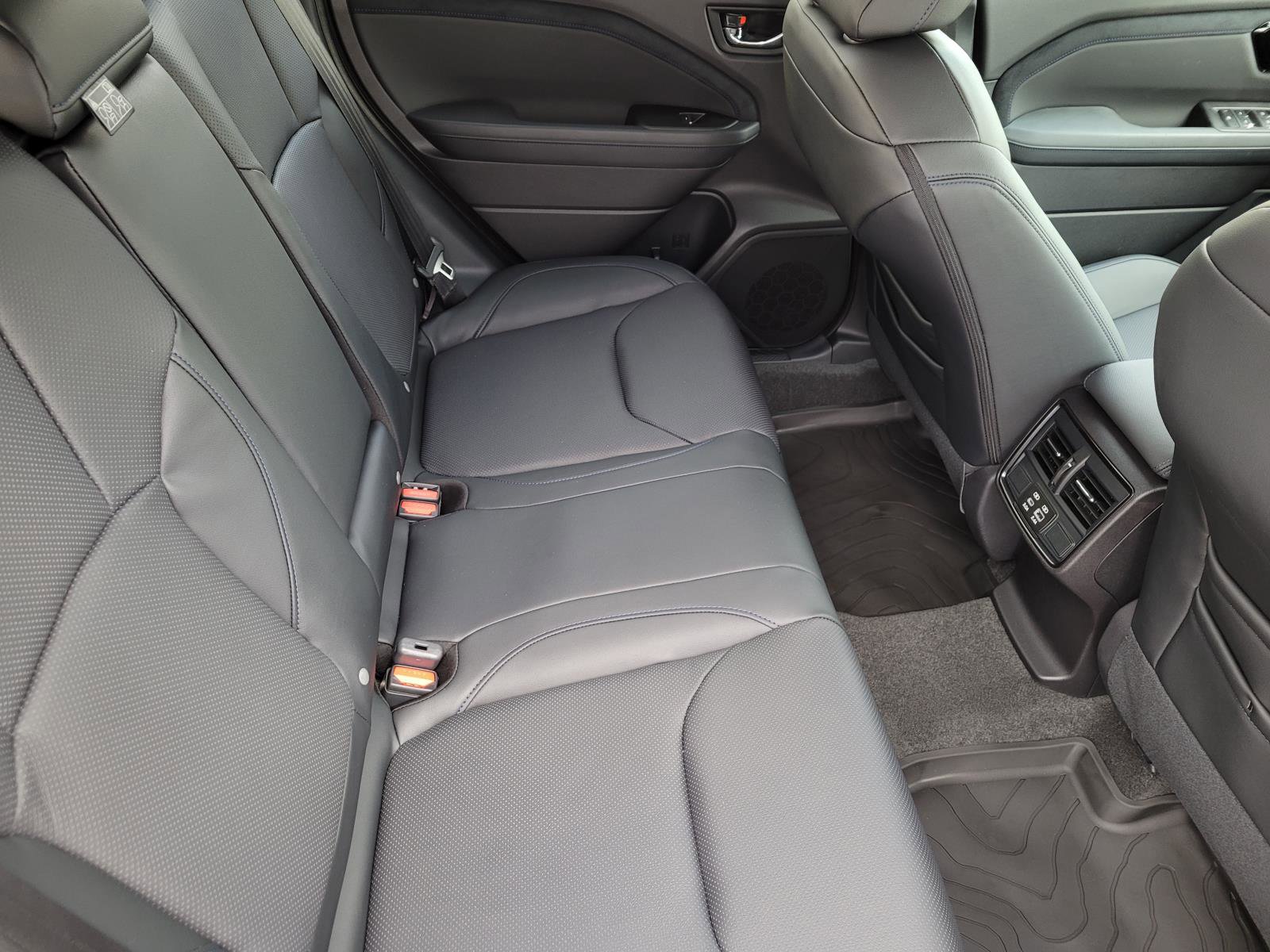 Used 2026 Subaru Forester Limited image 12
