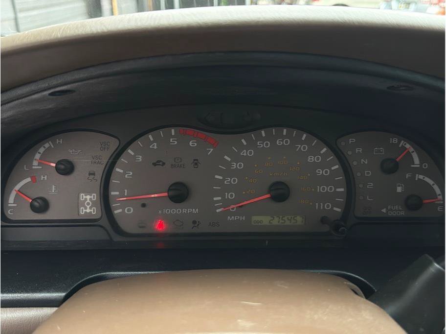 Used 2004 Toyota Sequoia Limited AWD/4WD image 15