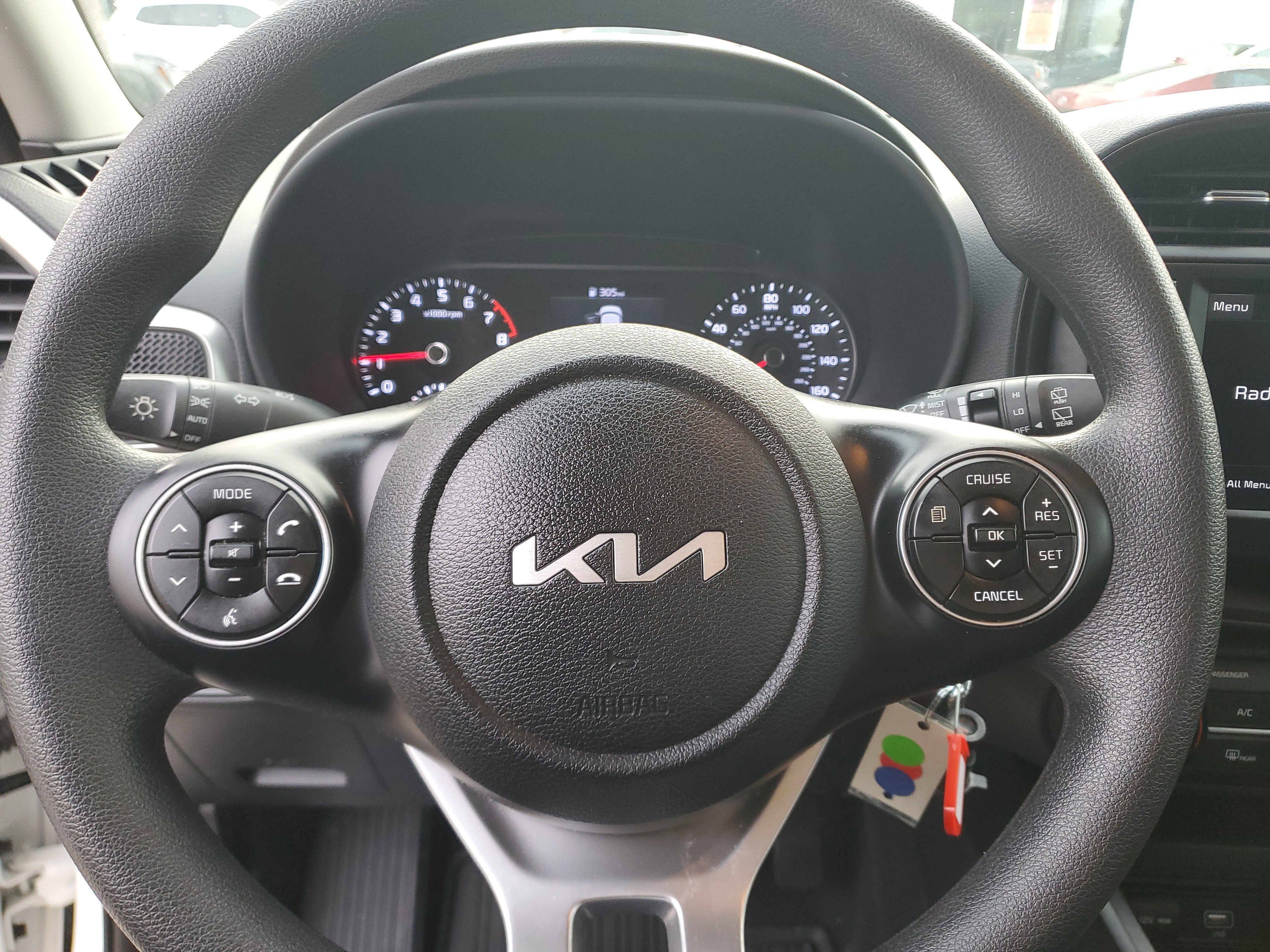 Used 2022 Kia Soul LX image 19