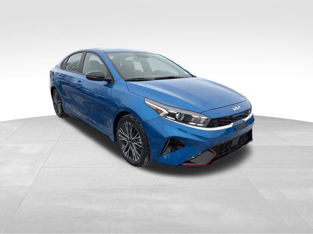 Used 2023 Kia Forte GT-Line w/ GT-Line Technology Package image 4