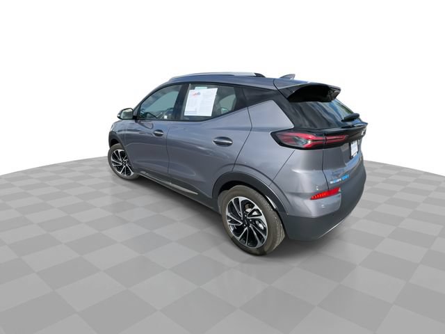Certified 2023 Chevrolet Bolt EUV Premier w/ Sun & Sound Package FWD image 6