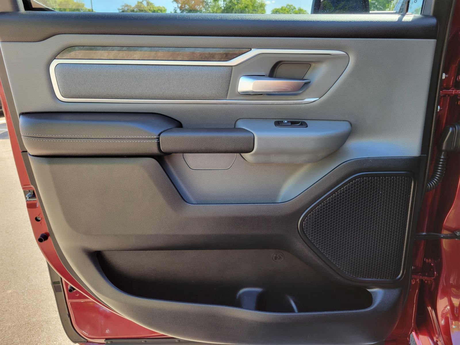 Used 2021 RAM 1500 Big Horn AWD/4WD image 25