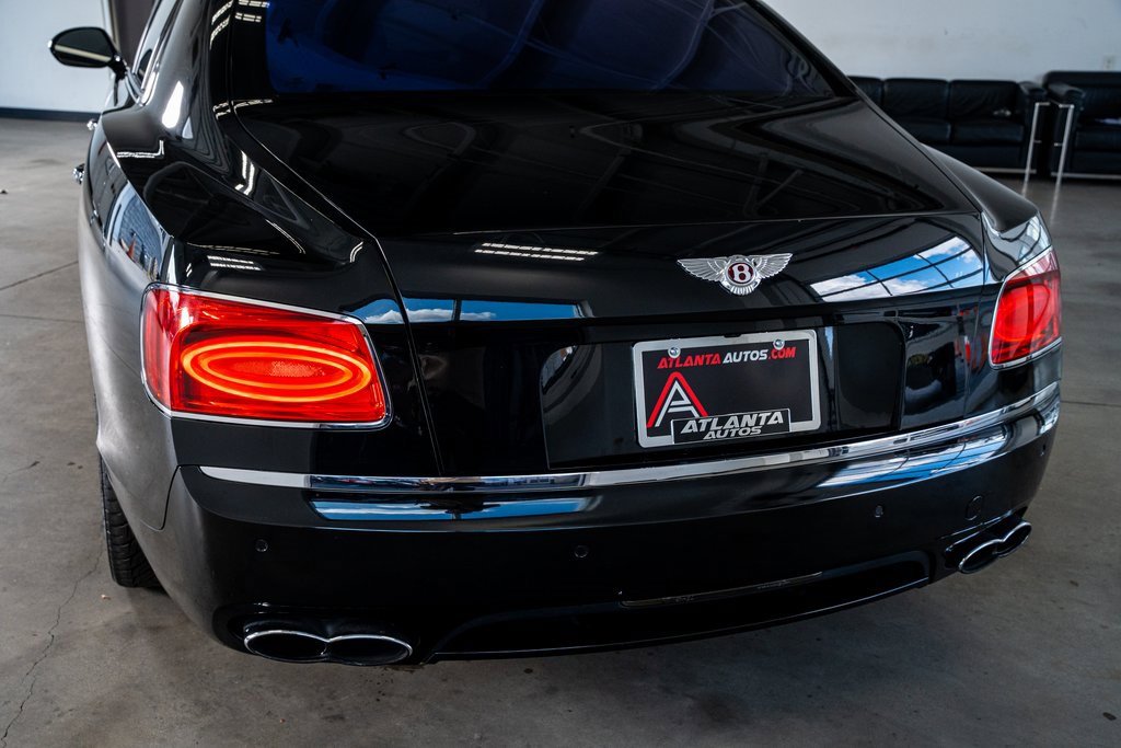 Used 2015 Bentley Flying Spur V8 image 23