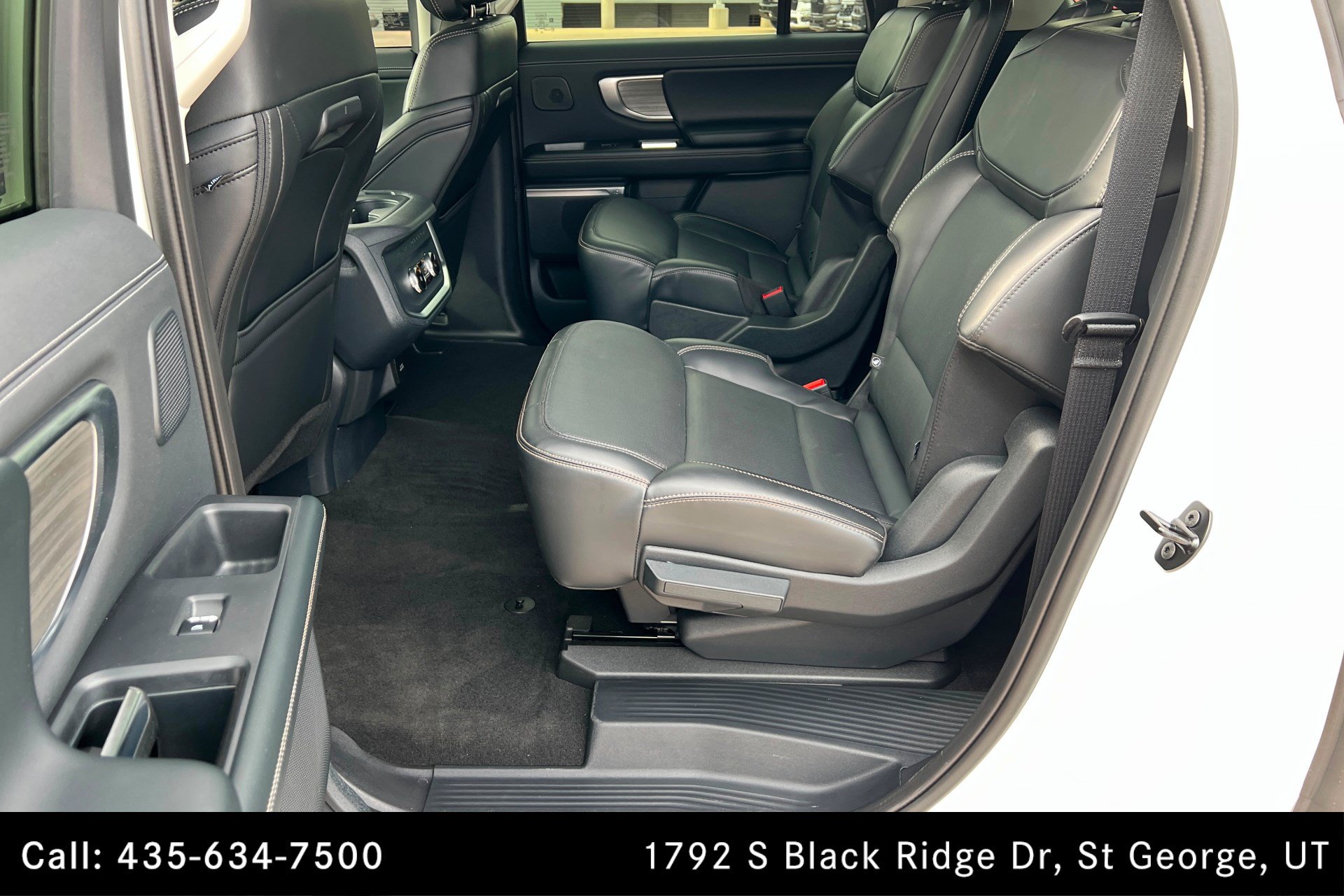 Used 2026 Ford Expedition Max Platinum w/ Driver's Package AWD/4WD image 21