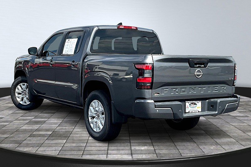 Used 2022 Nissan Frontier SV w/ Technology Package image 11