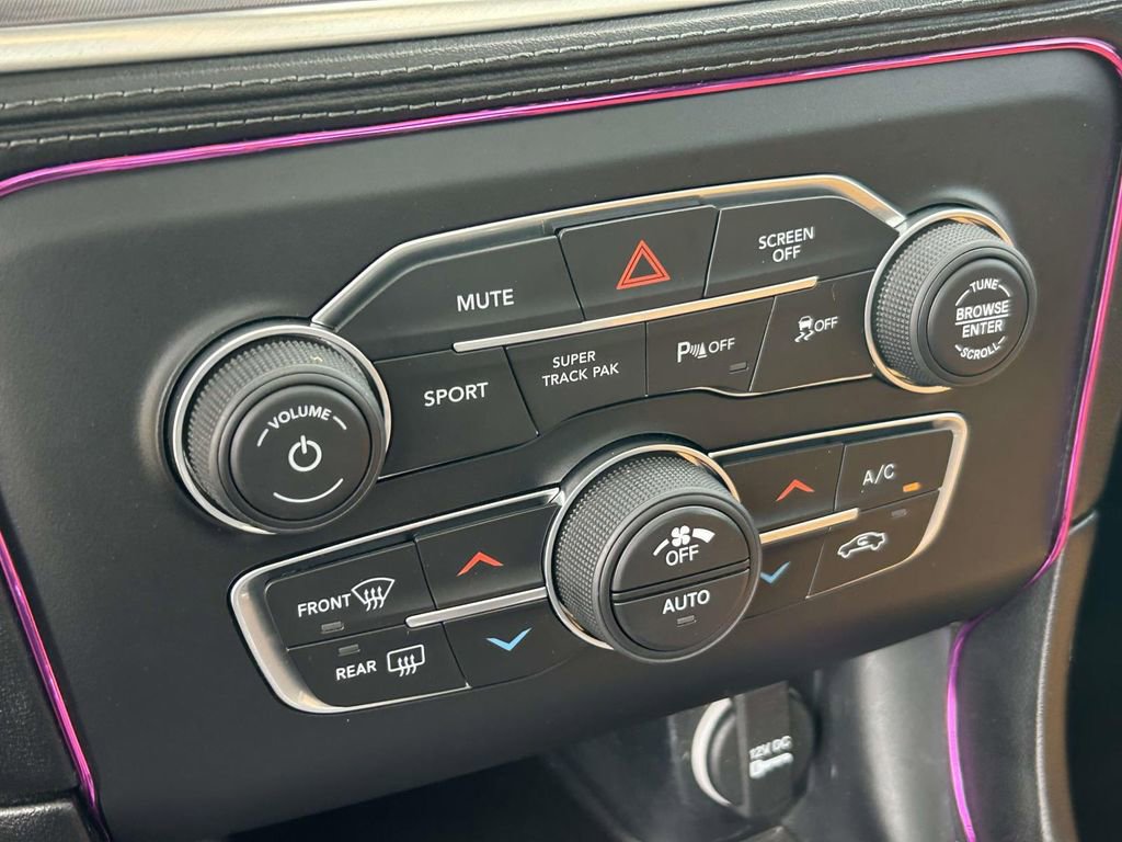 Used 2020 Dodge Charger R/T w/ Plus Group image 21