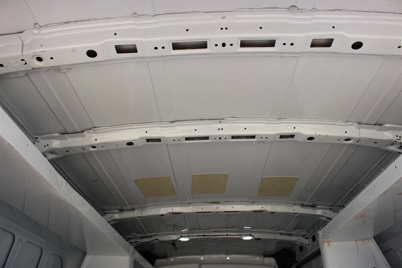 Used 2024 Ford Transit 250 148 Medium Roof RWD image 9