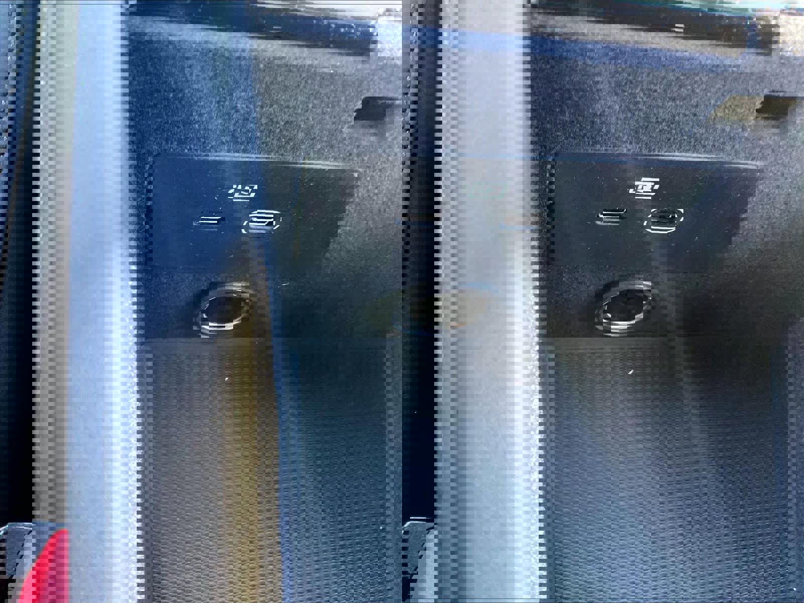 New 2026 Volvo XC90 T8 Plus w/ Protection Package image 23