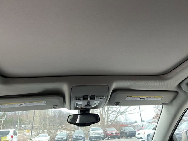 Used 2016 Cadillac SRX Luxury AWD/4WD image 18