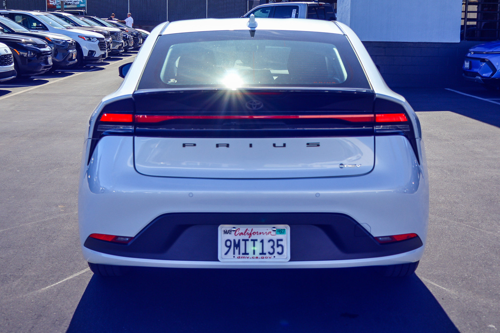 Used 2023 Toyota Prius LE FWD image 19