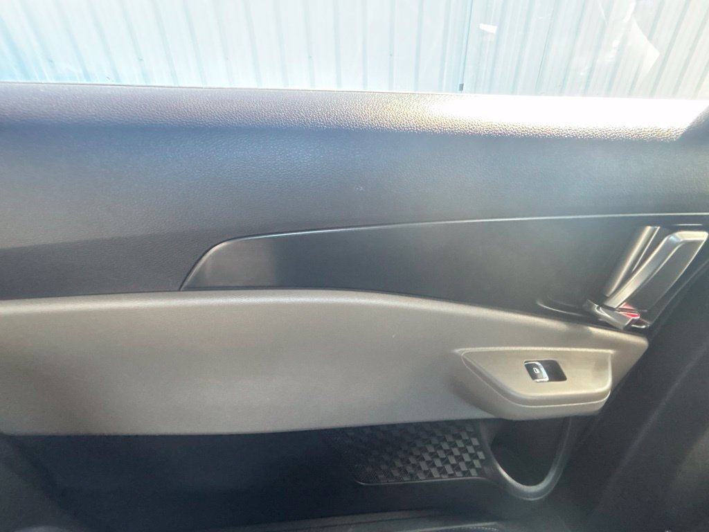 Certified 2026 Kia Carnival FWD image 19