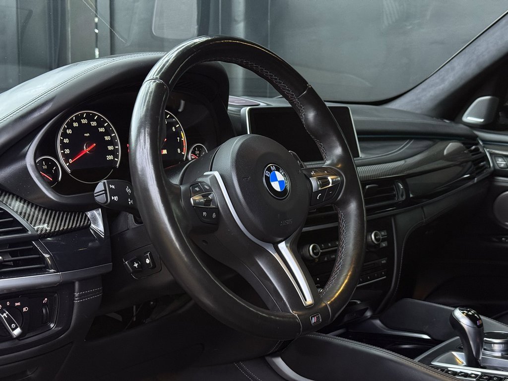 Used 2018 BMW X5 M w/ Executive Package image 16