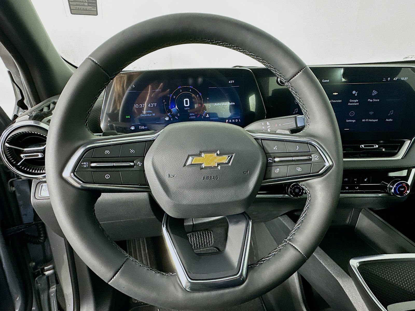 Used 2026 Chevrolet Equinox LT FWD image 12