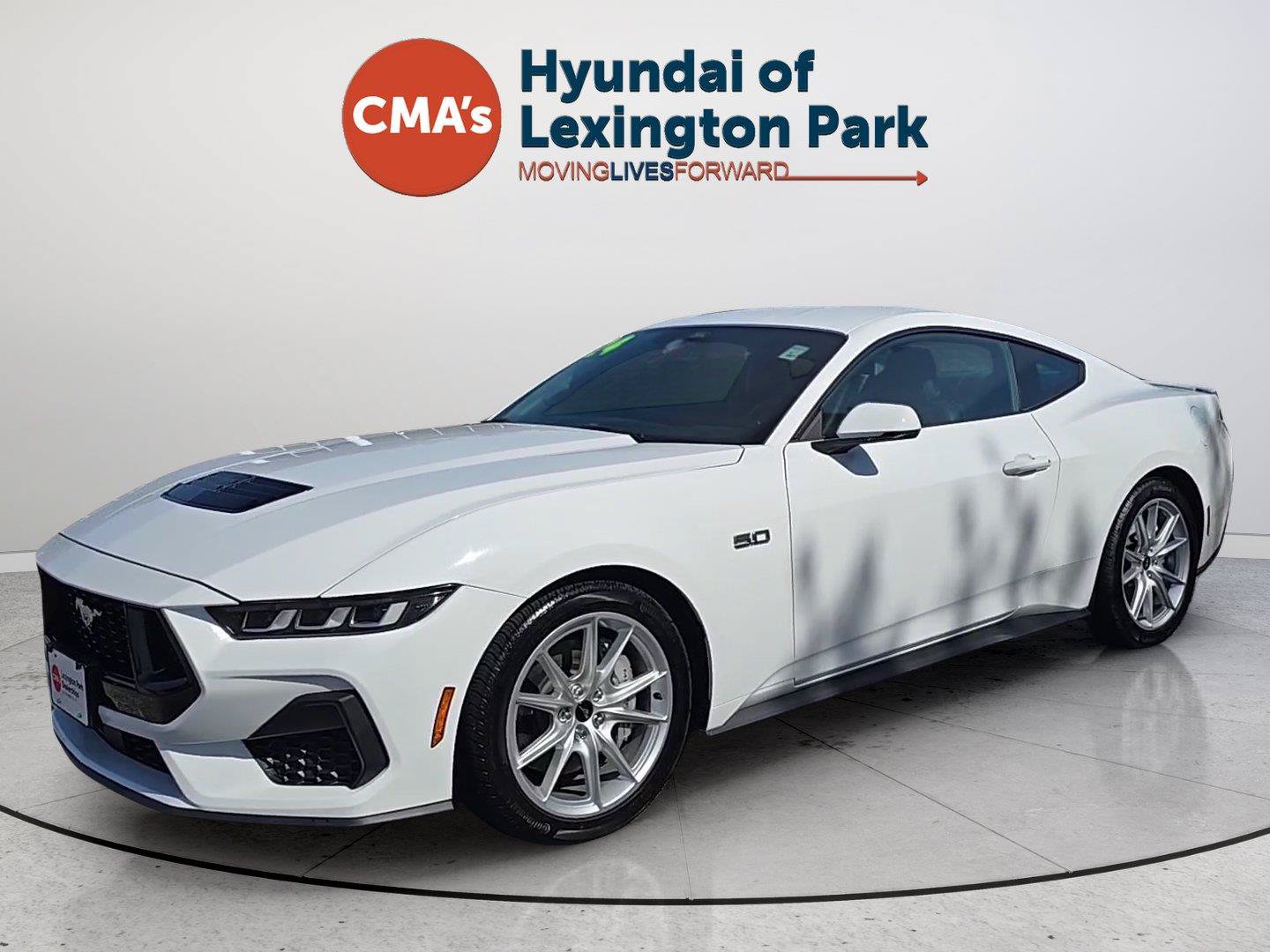 Used 2024 Ford Mustang GT Premium RWD image 1