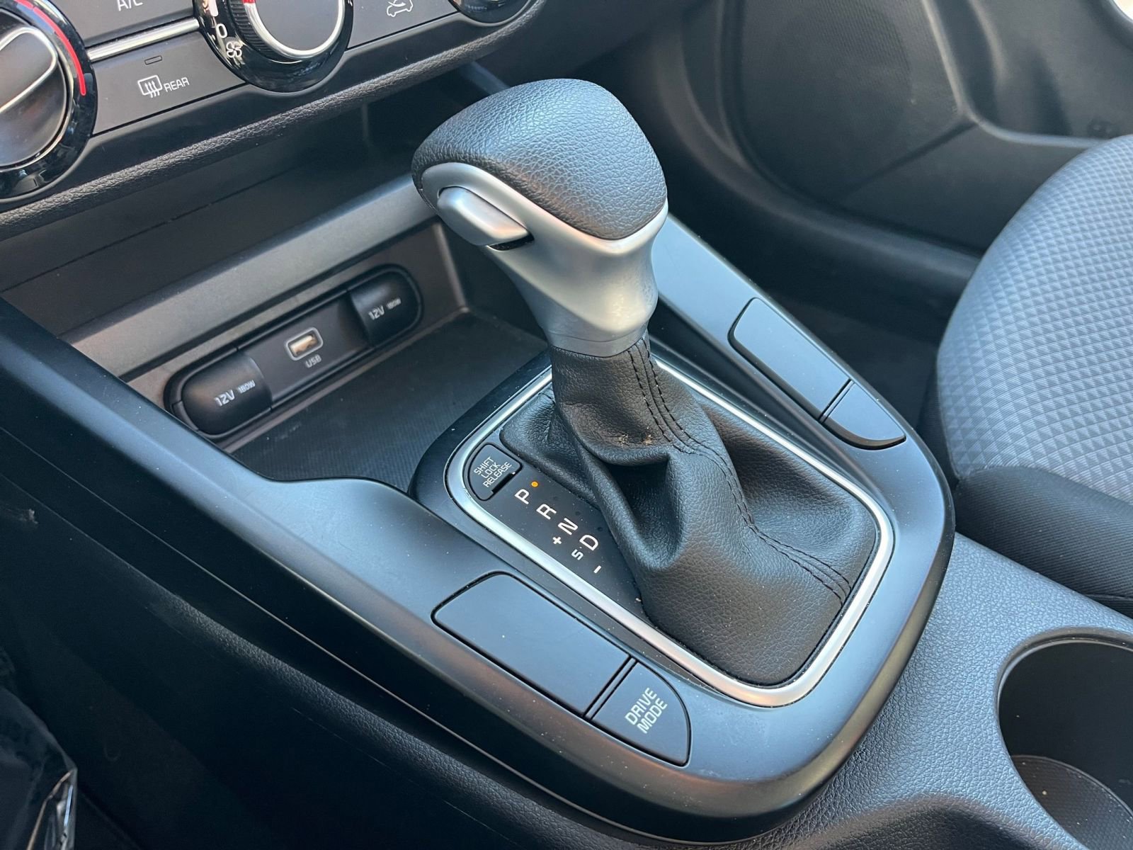 Used 2025 Kia Soul LX w/ LX Technology Package image 39