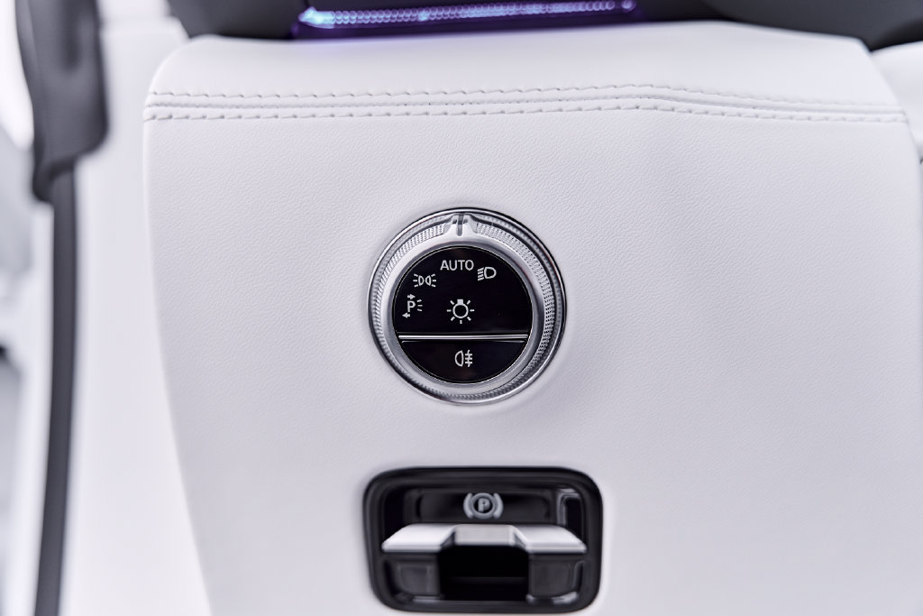 Used 2026 Mercedes-Benz Maybach SL 680 image 58