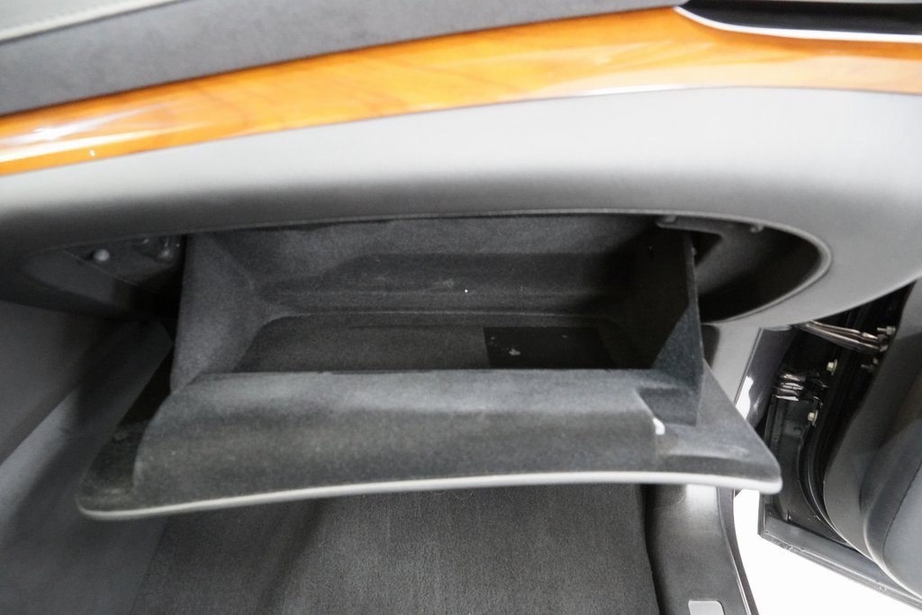 Used 2017 Cadillac Escalade ESV Premium Luxury image 27