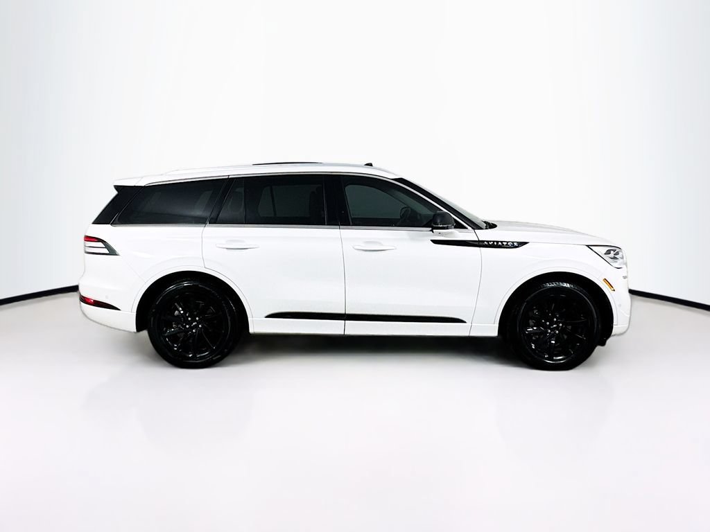 Used 2020 Lincoln Aviator Grand Touring w/ Equipment Group 301A AWD/4WD image 9