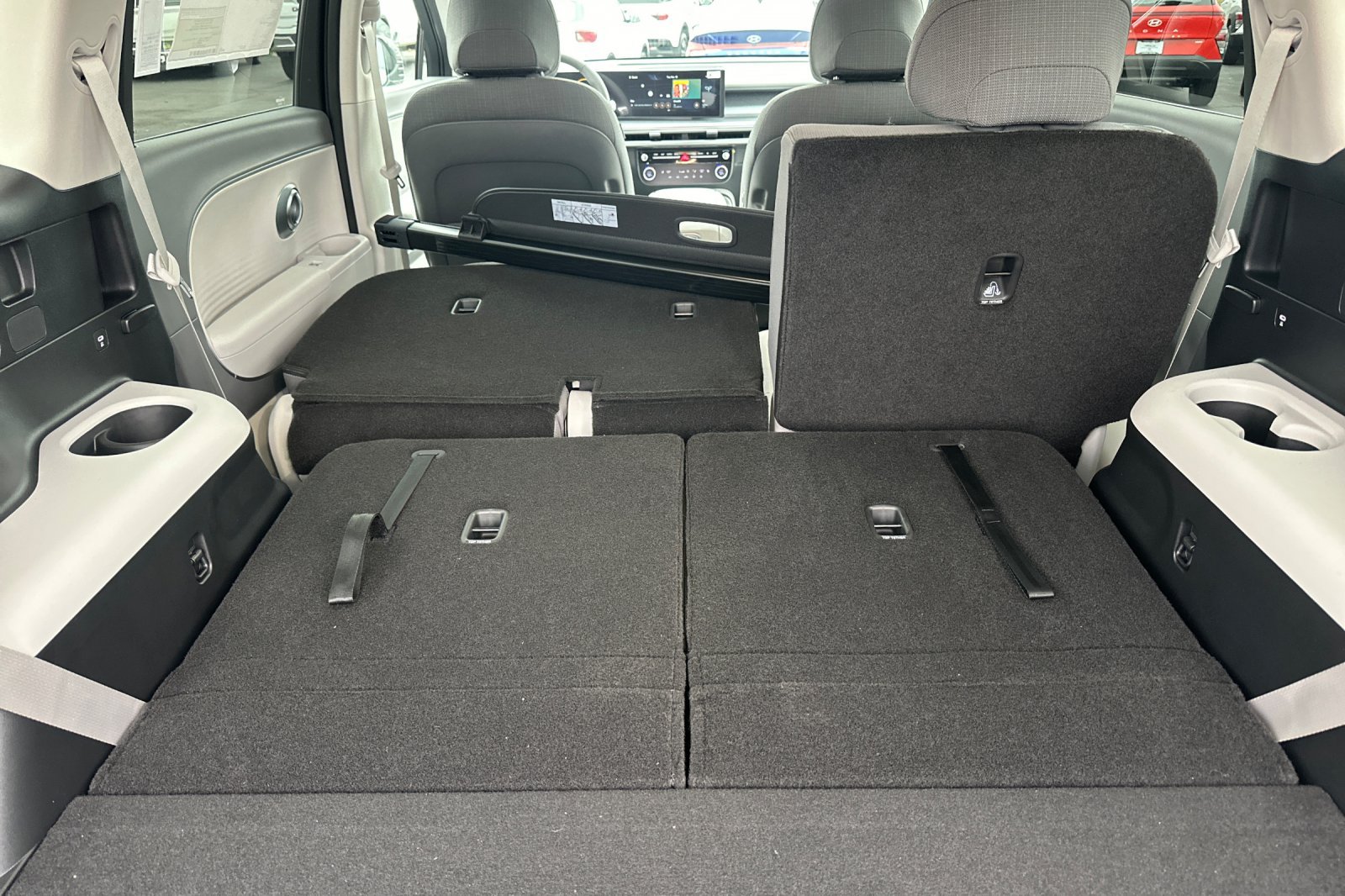 New 2026 Hyundai Ioniq 9 SE AWD/4WD image 16