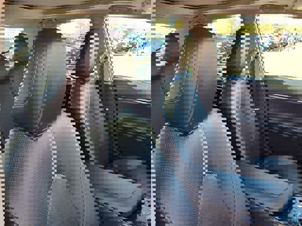 Used 2020 Toyota Camry XSE image 20