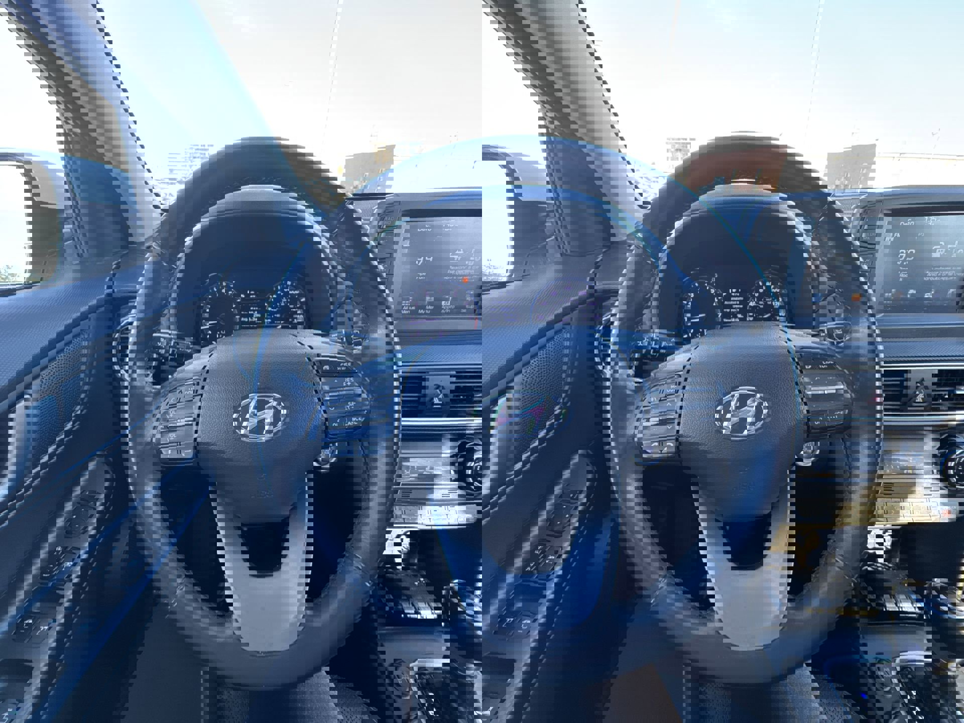 Used 2019 Hyundai Kona Limited image 14