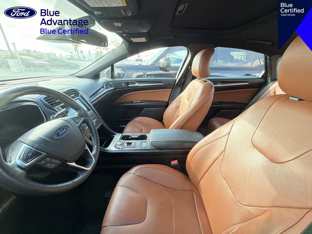 Used 2019 Ford Fusion Titanium FWD image 10