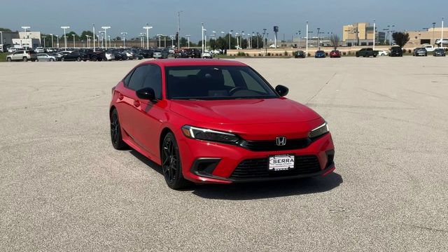 Used 2023 Honda Civic Sport image 3