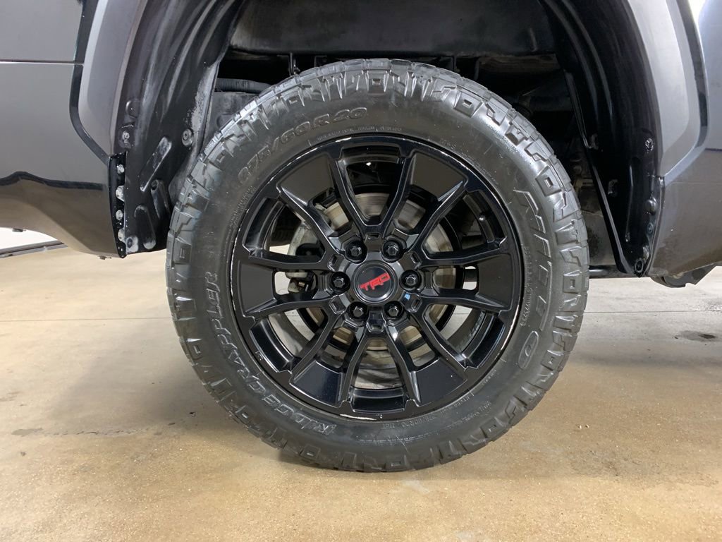 Used 2022 Toyota Tundra SR5 AWD/4WD image 39