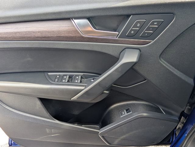 Used 2022 Audi Q5 2.0T Premium image 34