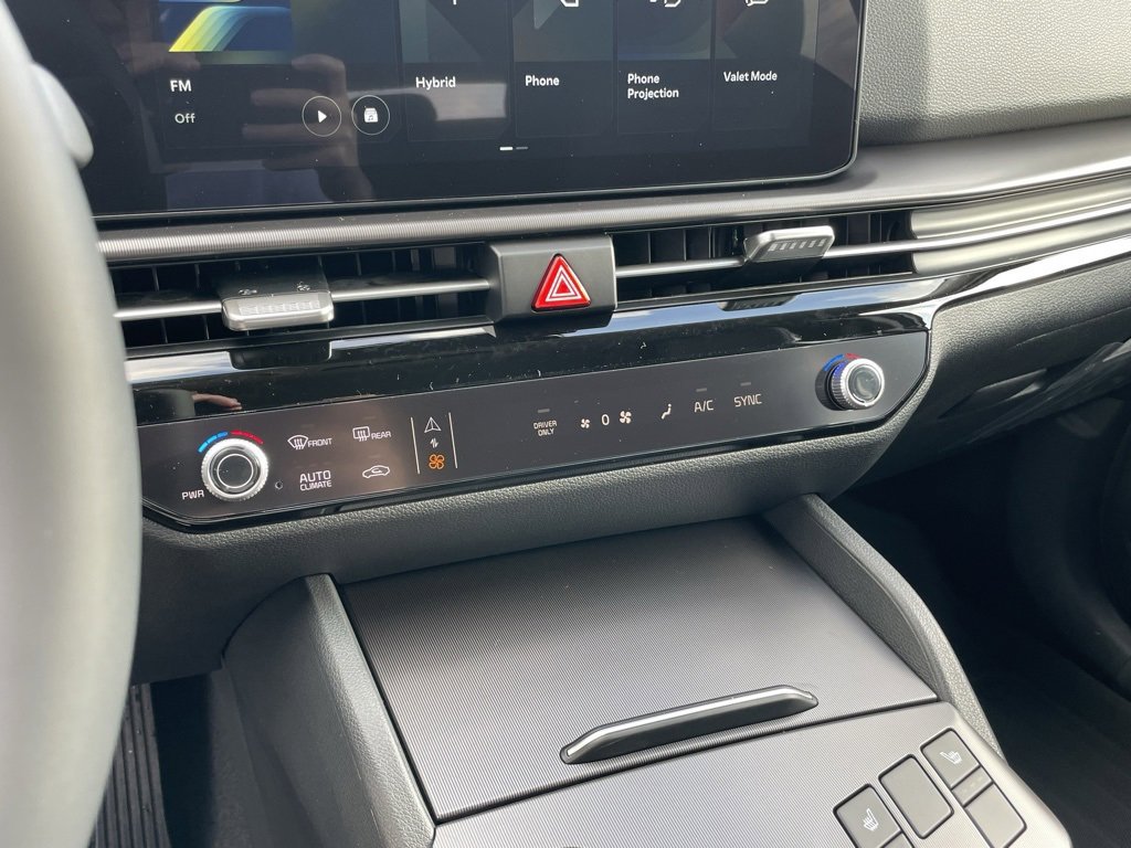 New 2026 Kia Sportage EX image 17