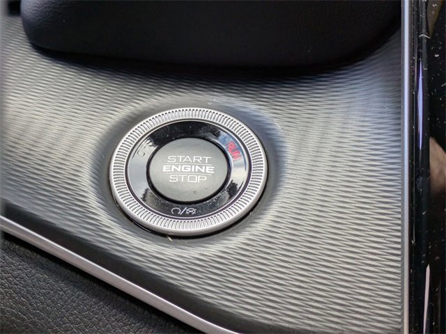 New 2025 Jeep Grand Cherokee L Laredo w/ Luxury Tech Group I image 21