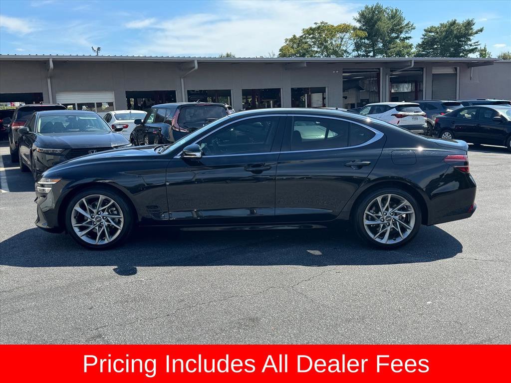 Used 2022 Genesis G70 2.0T RWD image 6