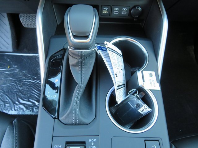 New 2026 Toyota Highlander XSE image 28