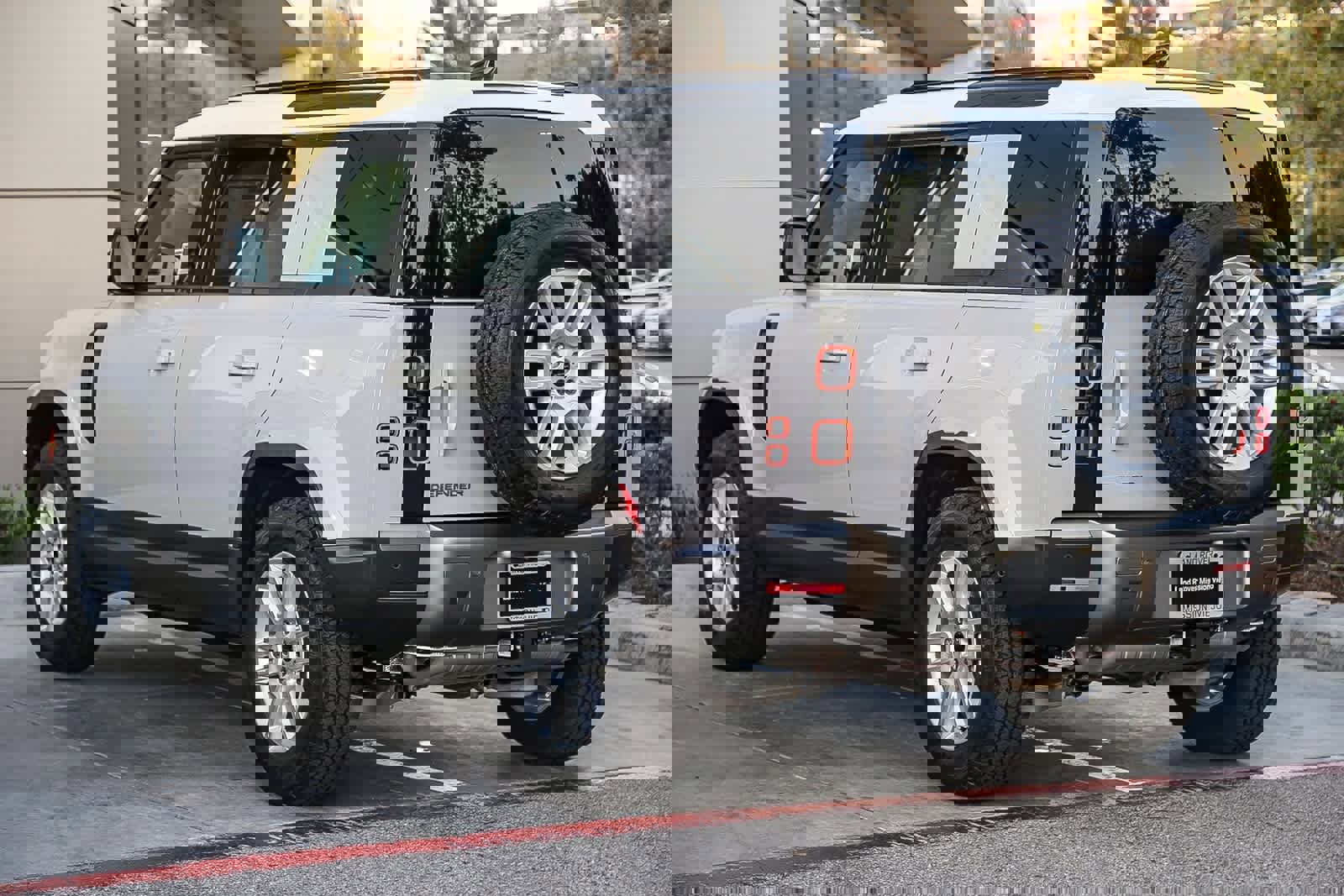 New 2026 Land Rover Defender 110 S image 8