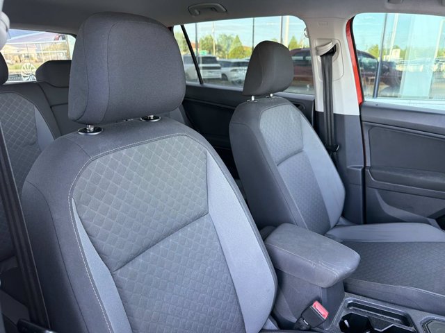 Used 2019 Volkswagen Tiguan S w/ Driver Assistance Package FWD image 16