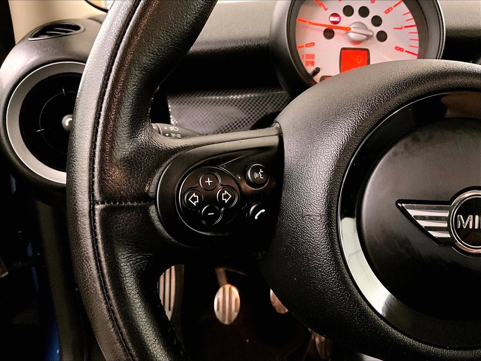 Used 2013 MINI Cooper S FWD image 17
