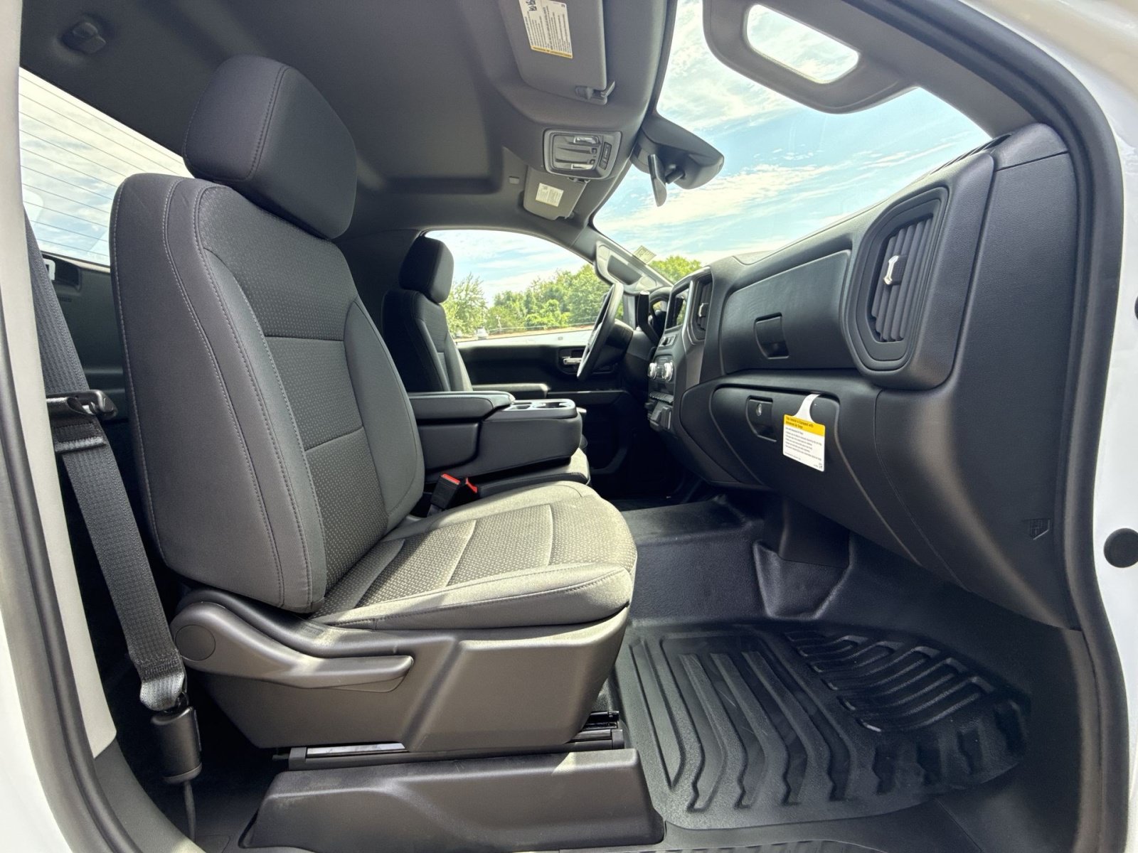 New 2026 GMC Sierra 3500 Pro w/ Convenience Package AWD/4WD image 24